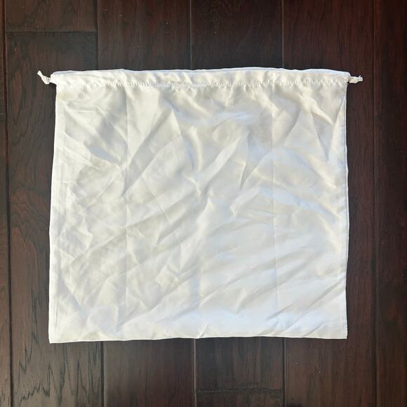 Michael Kors White Satin Drawstring Small Dust bag Cover Used 16in x 15in - Picture 2 of 4